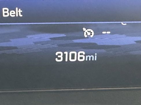 Certified 2024 Chevrolet Traverse LT w/ Trailering Package image 32