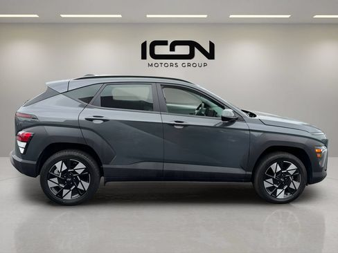 Used 2025 Hyundai Kona SEL AWD/4WD image 6