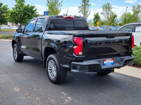 Used 2024 Chevrolet Colorado LT w/ LT Convenience Package III AWD/4WD image 3