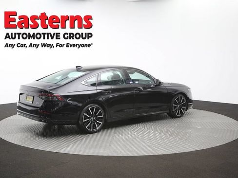 Used 2023 Honda Accord Touring image 43