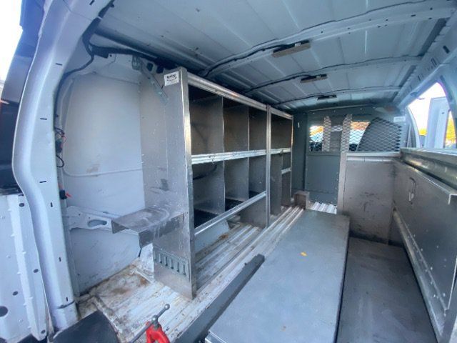Used 2015 Chevrolet Express 2500 RWD image 16