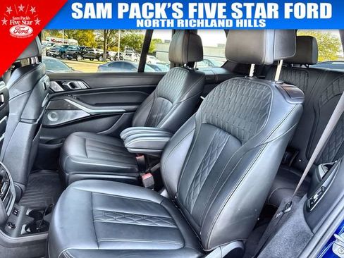 Used 2024 BMW X7 M60i w/ Executive Package image 32