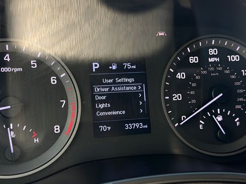 Used 2019 Hyundai Tucson Sport FWD image 46