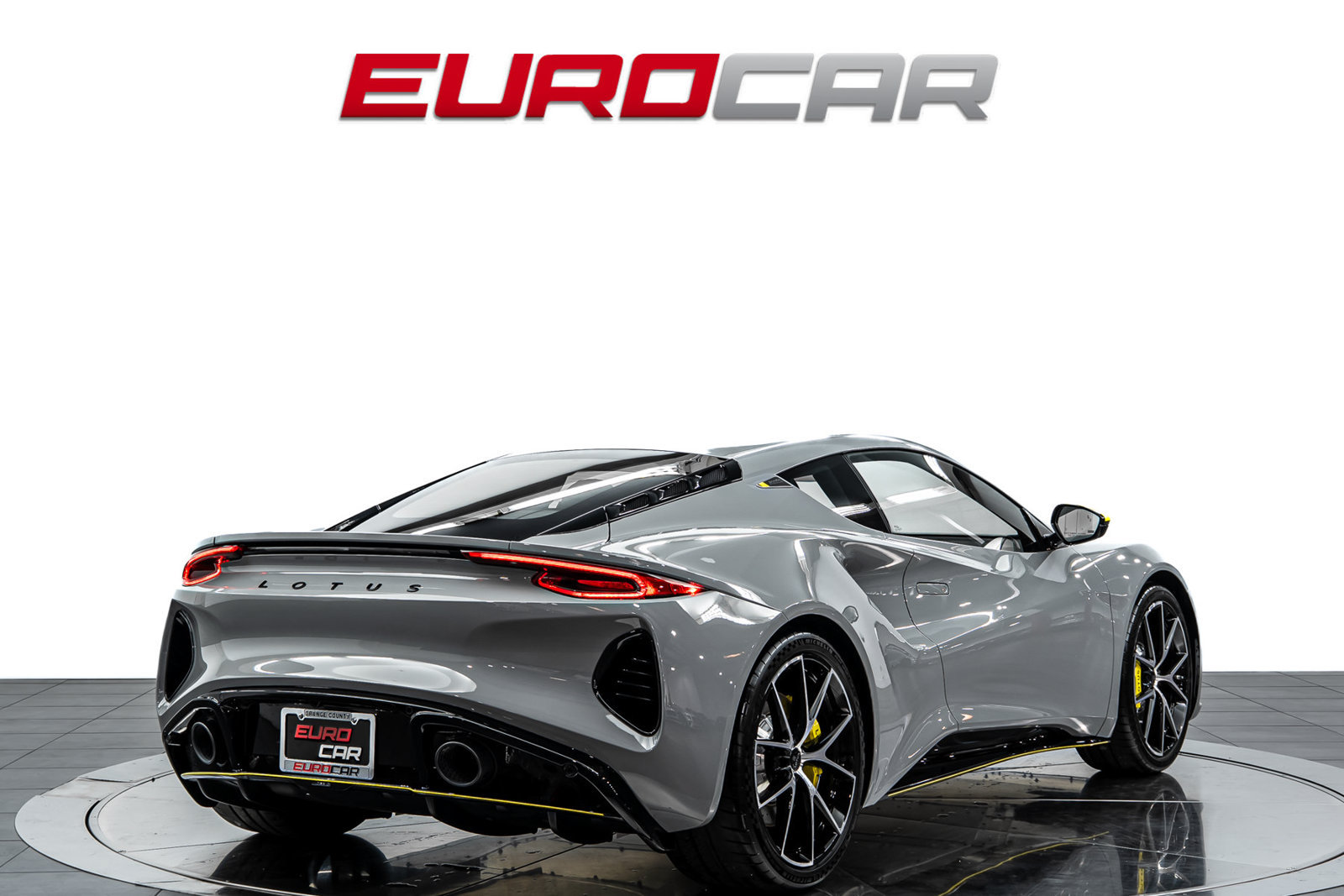New 2026 Lotus Emira SE RWD image 5
