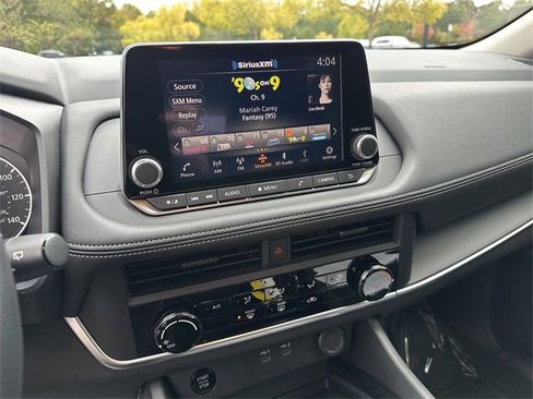 Certified 2025 Nissan Rogue S image 23