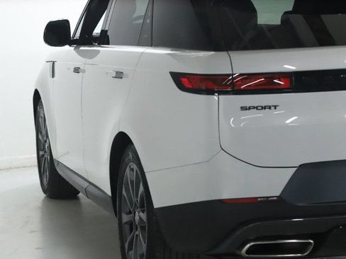 Certified 2024 Land Rover Range Rover Sport SE AWD/4WD image 6