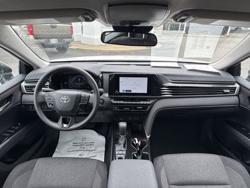 Used 2026 Toyota Camry LE FWD image 18