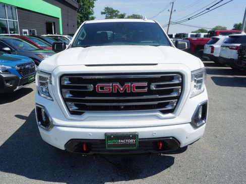 Used 2021 GMC Sierra 1500 AT4 w/ AT4 Value Package AWD/4WD image 3