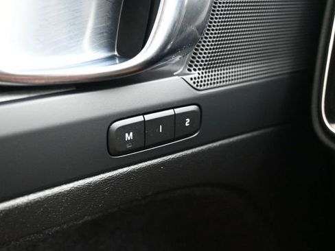 Used 2023 Volvo XC40 B5 Plus w/ Driver Assist Package image 29