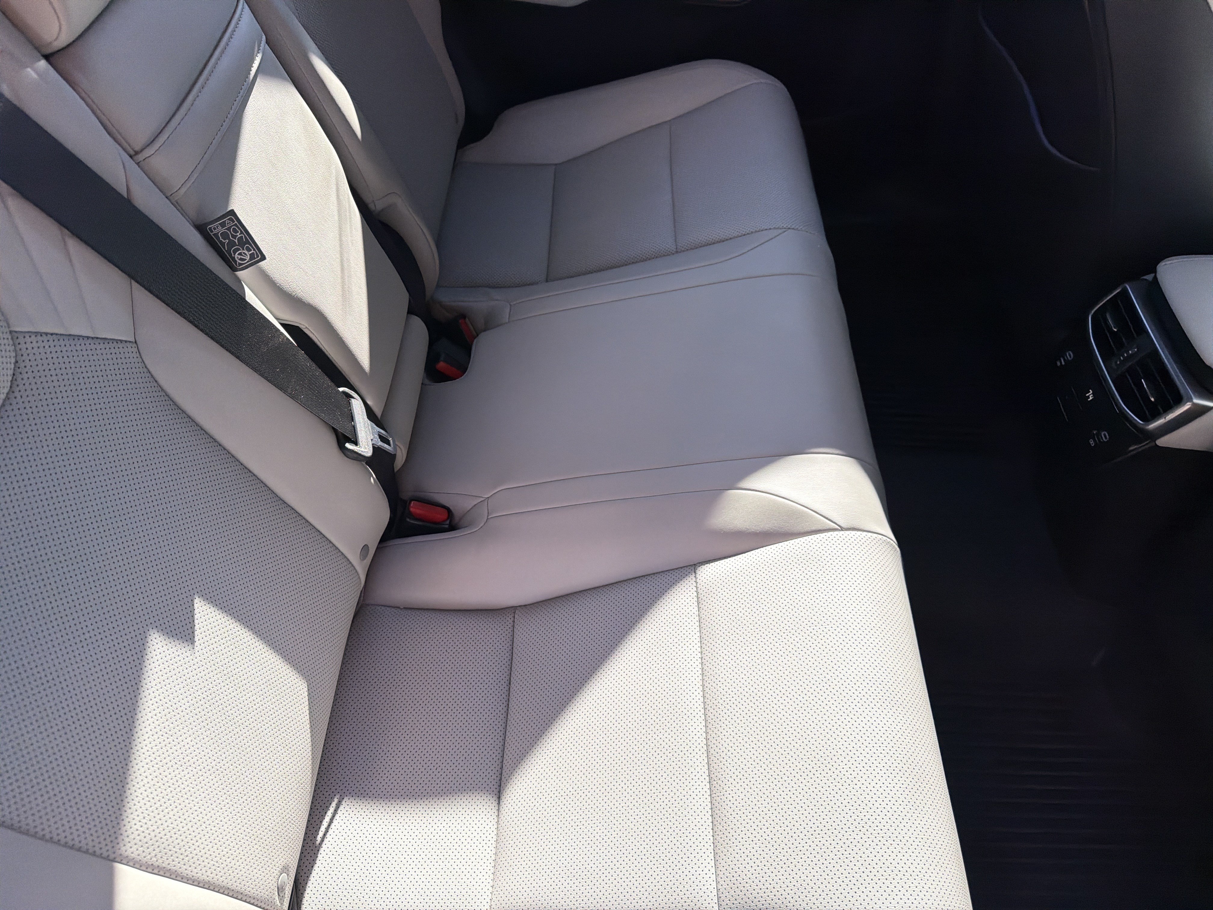 Used 2023 Lexus RX 350 Premium w/ Cold Area Package FWD image 29