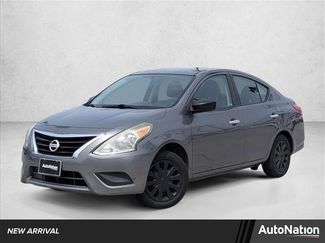 Used 2016 Nissan Versa SV video 1