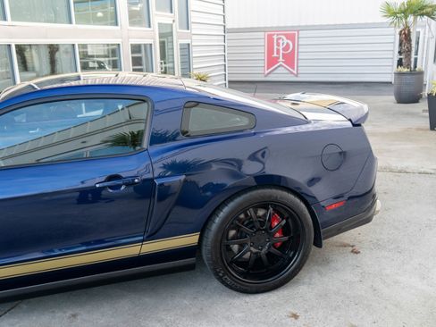 Used 2012 Ford Mustang Shelby GT500 w/ SVT Performance Pkg image 6