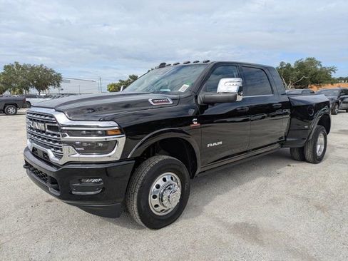 New 2026 RAM 3500 Longhorn AWD/4WD image 7