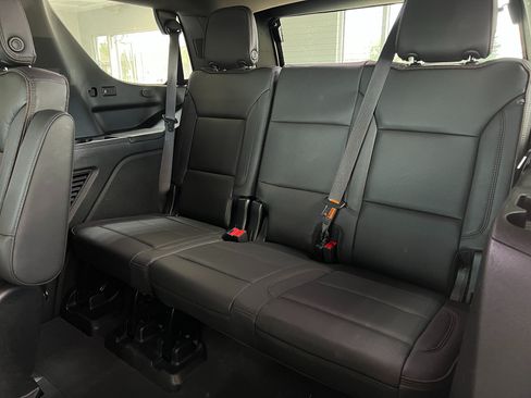 Used 2023 Chevrolet Tahoe High Country AWD/4WD image 23