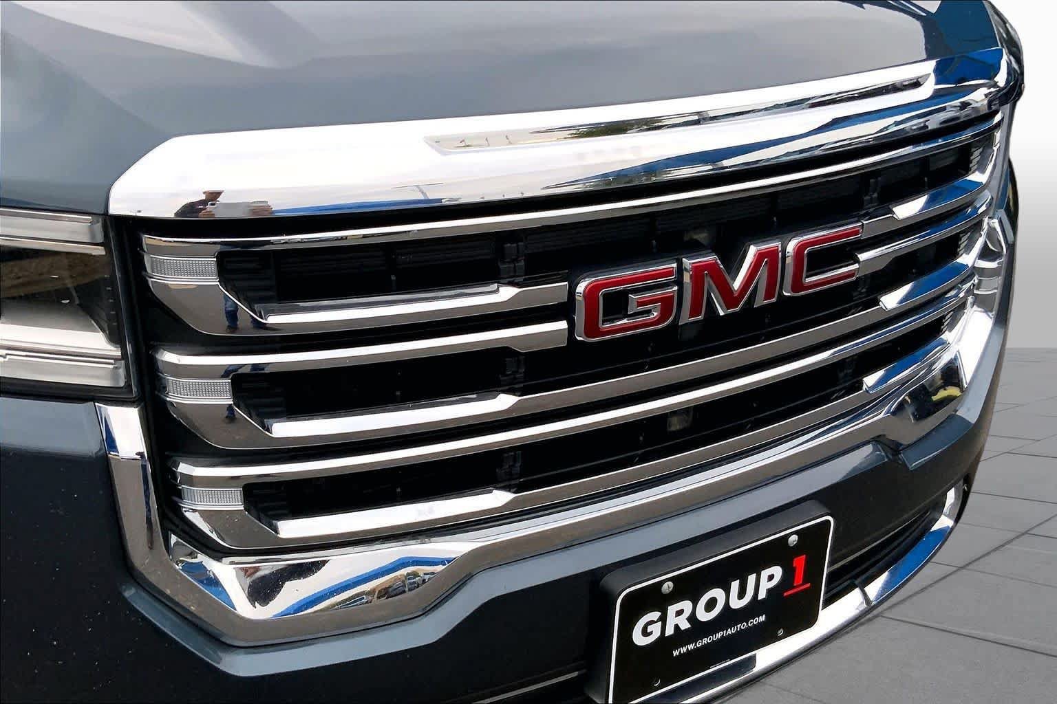 Used 2020 GMC Acadia SLE FWD image 30