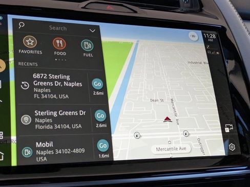 Used 2024 Jaguar E-PACE R-Dynamic SE image 6