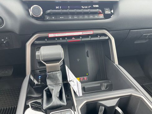 New 2026 Toyota Tundra Limited w/ Limited Power Package image 17