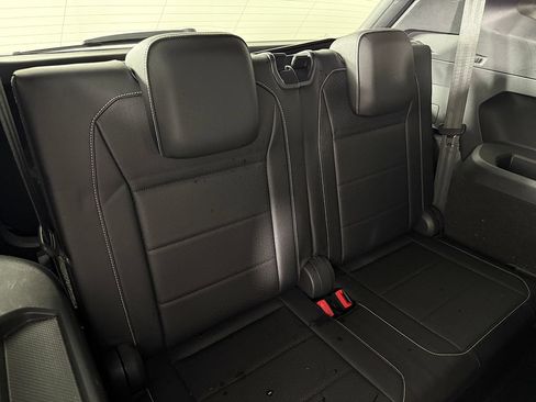 Used 2021 Volkswagen Tiguan SE R-Line w/ 3rd Row Seat Package AWD/4WD image 35