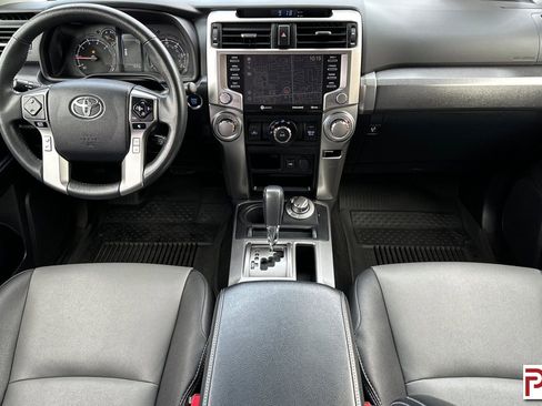Used 2022 Toyota 4Runner SR5 Premium image 15