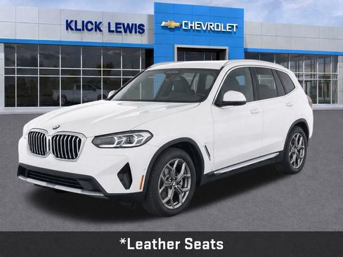 Used 2024 BMW X3 xDrive30i w/ Premium Essential Package AWD/4WD image 3