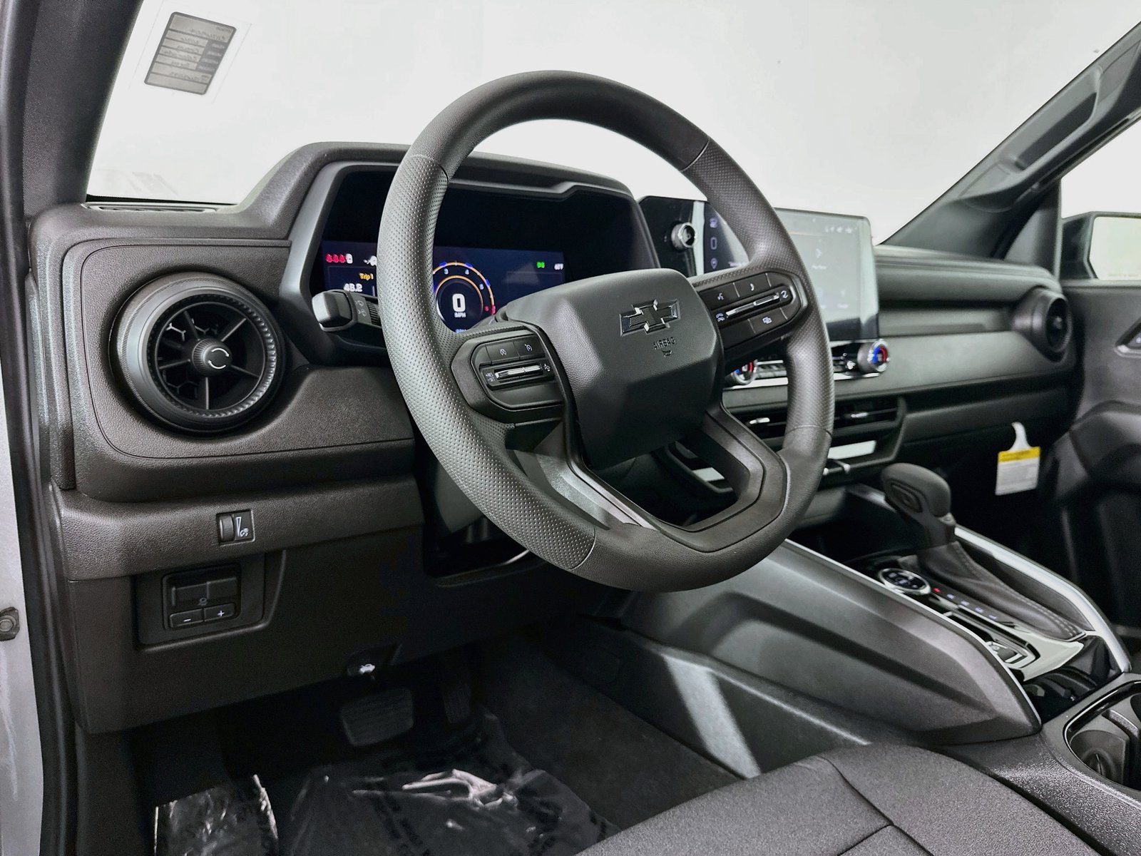 New 2026 Chevrolet Colorado Trail Boss AWD/4WD image 9