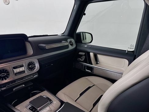 Used 2026 Mercedes-Benz G 63 AMG 4MATIC image 26