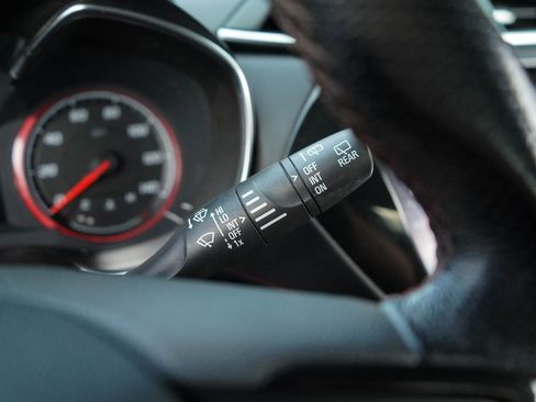 Used 2021 Chevrolet TrailBlazer RS w/ Technology Package image 30