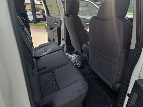 New 2026 Nissan Frontier SV w/ Tow Package RWD image 14