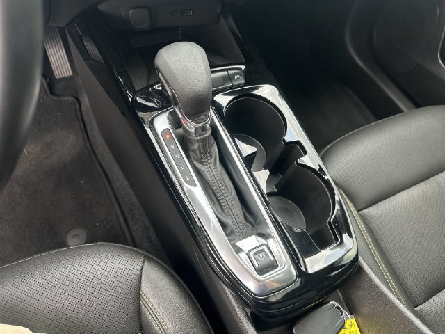 Used 2024 Chevrolet Trax ACTIV w/ Sunroof Package FWD image 23