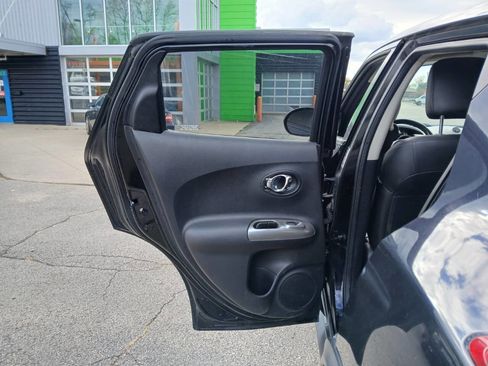 Used 2012 Nissan Juke SL image 11