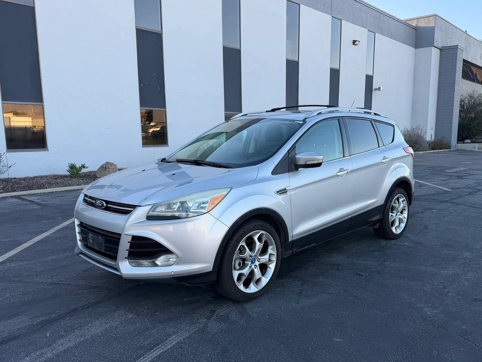 Used 2013 Ford Escape Titanium w/ Parking Technology Pkg FWD image 1