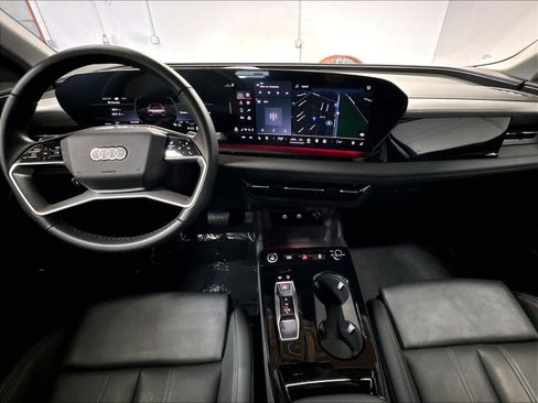 Used 2025 Audi Q6 e-tron Premium Plus w/ Premium Plus AWD/4WD image 16