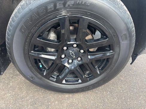 Used 2023 Chevrolet Silverado 1500 RST w/ Rally Edition image 13