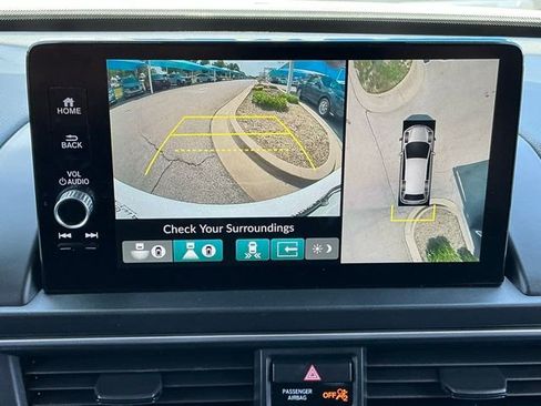 Used 2024 Honda Pilot Elite image 15