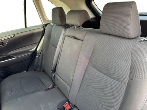 Used 2021 Toyota RAV4 LE image 16