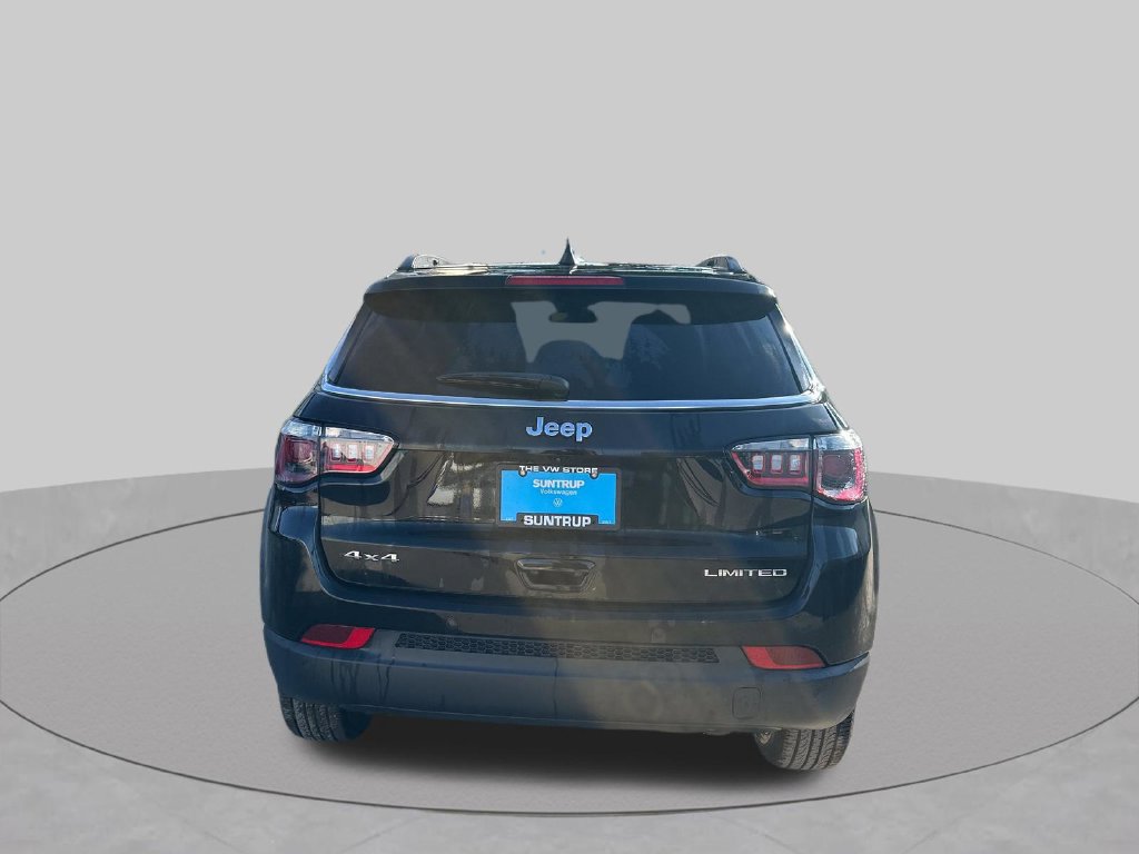 Used 2025 Jeep Compass Limited AWD/4WD image 31
