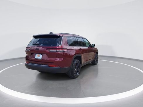 New 2026 Jeep Grand Cherokee L Limited RWD image 8