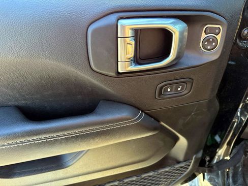 Used 2023 Jeep Wrangler Unlimited Sahara w/ Cold Weather Group image 12