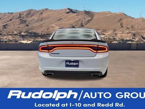 Used 2020 Dodge Charger SXT w/ Blacktop Package image 4