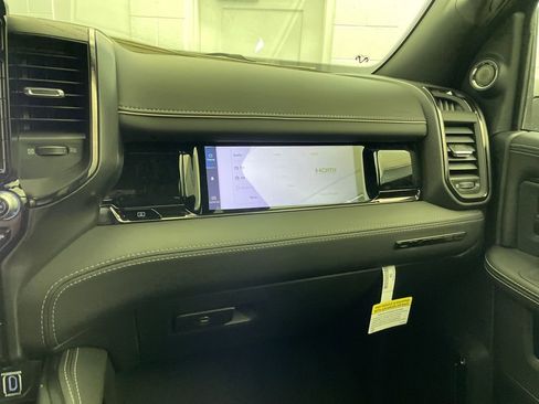 New 2026 RAM 2500 Limited image 19