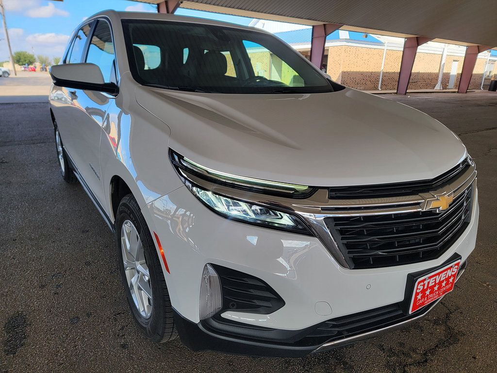 Used 2023 Chevrolet Equinox LT w/ LPO, Floor Liner Package AWD/4WD image 5
