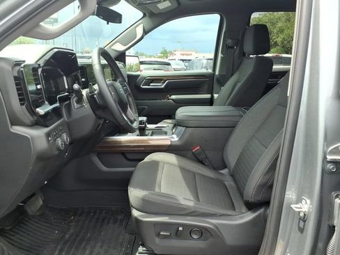 Used 2026 Chevrolet Silverado 1500 RST AWD/4WD image 21
