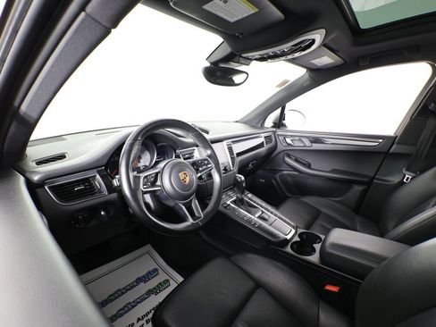Used 2017 Porsche Macan S AWD/4WD image 10