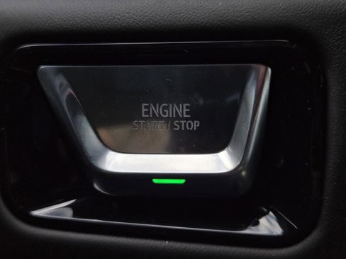 New 2026 GMC Yukon AT4 Ultimate AWD/4WD image 17
