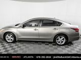Used 2014 Nissan Altima 2.5 SV image 2