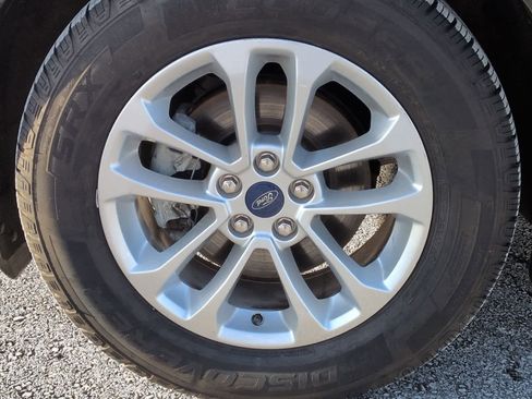 Used 2020 Ford Escape SE image 14