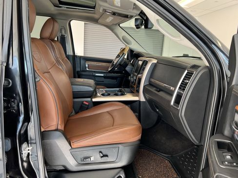 Used 2017 RAM 1500 Laramie Longhorn w/ Protection Group image 41