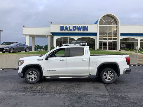 Used 2019 GMC Sierra 1500 SLT w/ X31 Off-Road Package AWD/4WD image 4