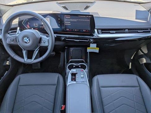 New 2026 BMW X2 xDrive28i AWD/4WD image 16