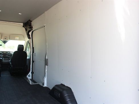 Used 2023 Ford Transit 250 148 High Roof Extended AWD image 10
